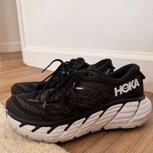 Hoka Shoes - Women’s 8